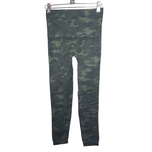 NWT SPANX Sz M Look At Me Now Seamless Green Camo Leggings (1330-31) - Picture 4 of 6